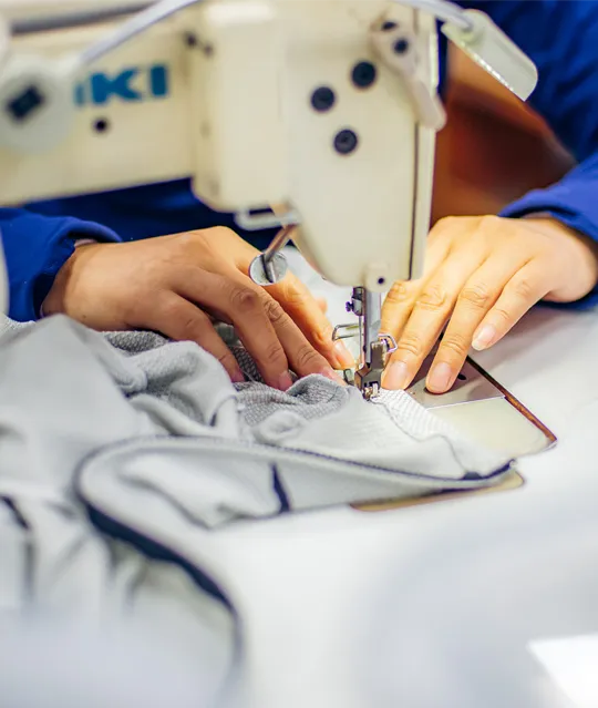 CUORE Factory näht Radtrikot